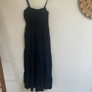 Abercrombie runched crinkle tiered maxi dress.